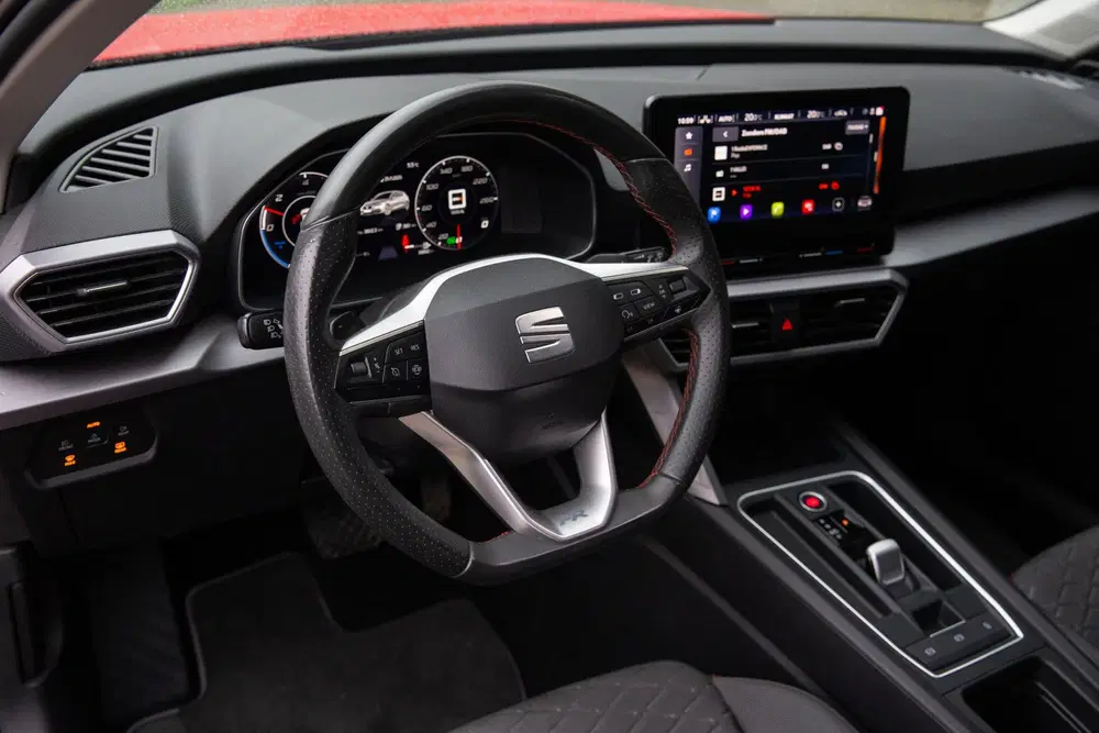 SEAT Leon 1.4 TSI eHybrid PHEV FR uit 2021, foto 4