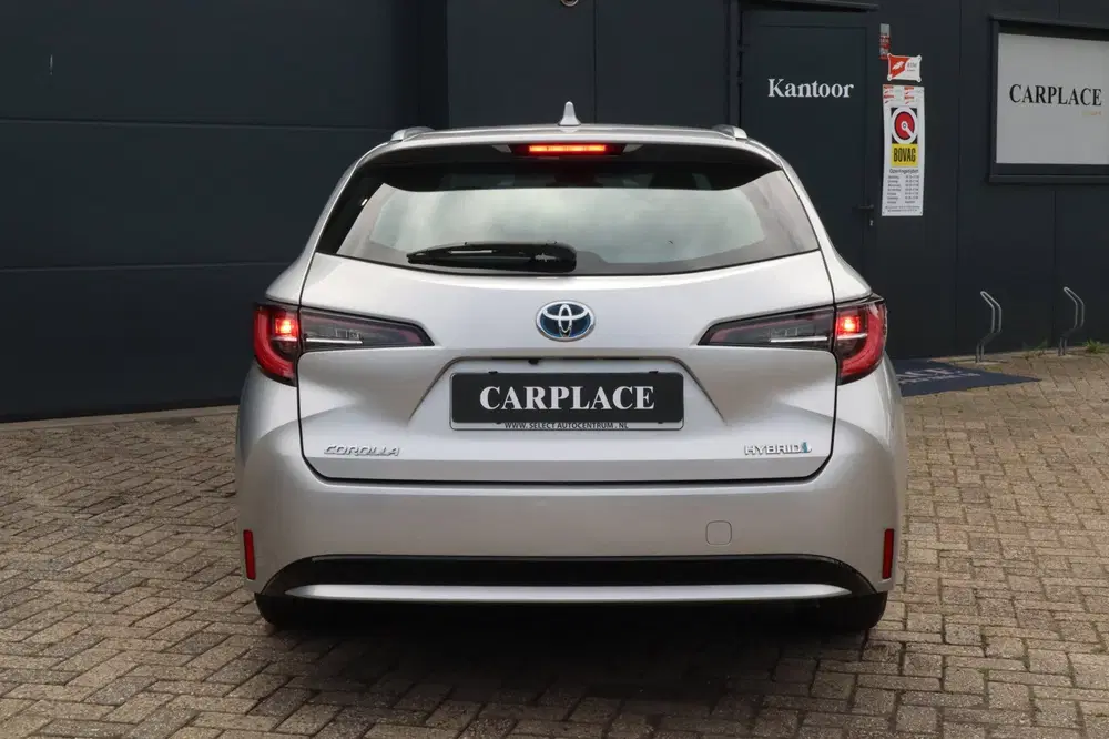 Toyota Corolla 1.8 Hybrid Active-Vol uitgerus uit 2020, foto 8