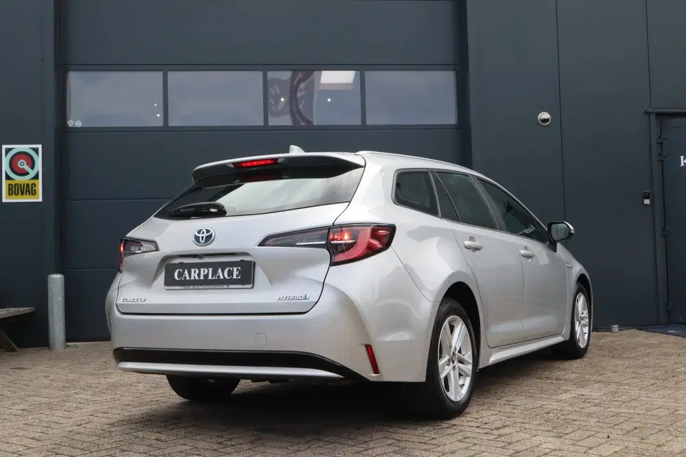 Toyota Corolla 1.8 Hybrid Active-Vol uitgerus uit 2020, foto 9