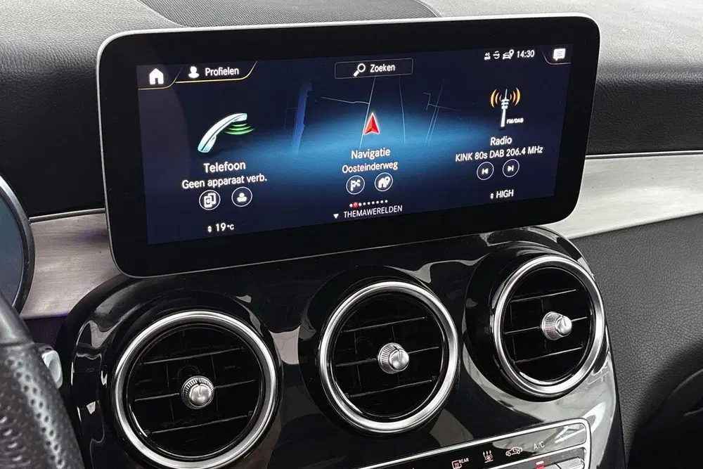 Mercedes-Benz GLC 300e 4MATIC Premium Plus AMG Memory uit 2022, foto 14
