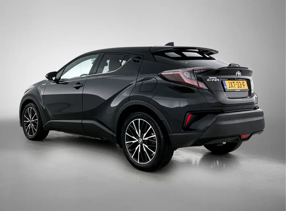 Toyota C-Hr 1.8 Hybrid Executive | Parkeersensoren | uit 2019, foto 13