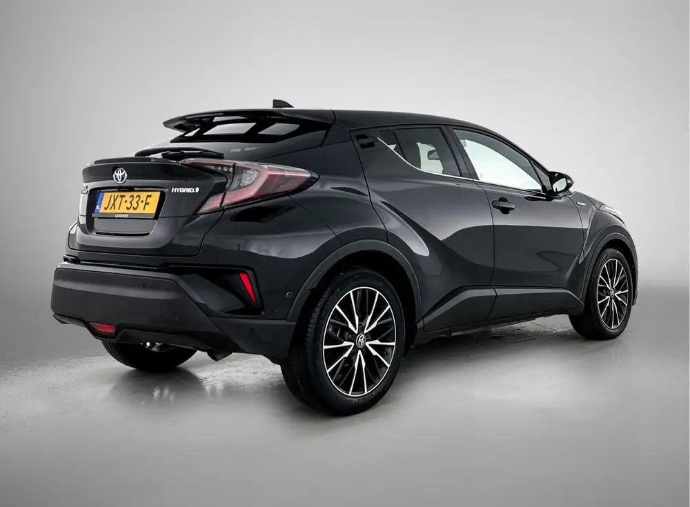 Toyota C-Hr 1.8 Hybrid Executive | Parkeersensoren | uit 2019, foto 2