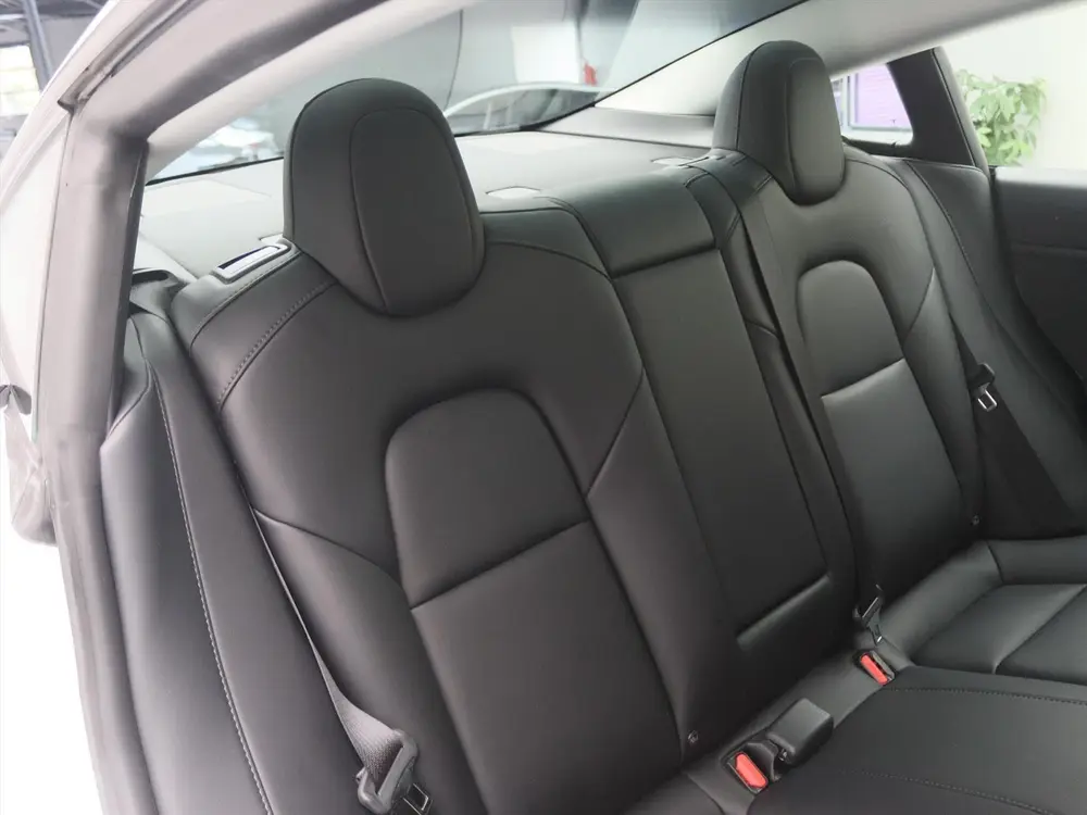 Tesla Model 3 Performance AWD 486pk 75 kWh 87.7% SoH FAC uit 2021, foto 13