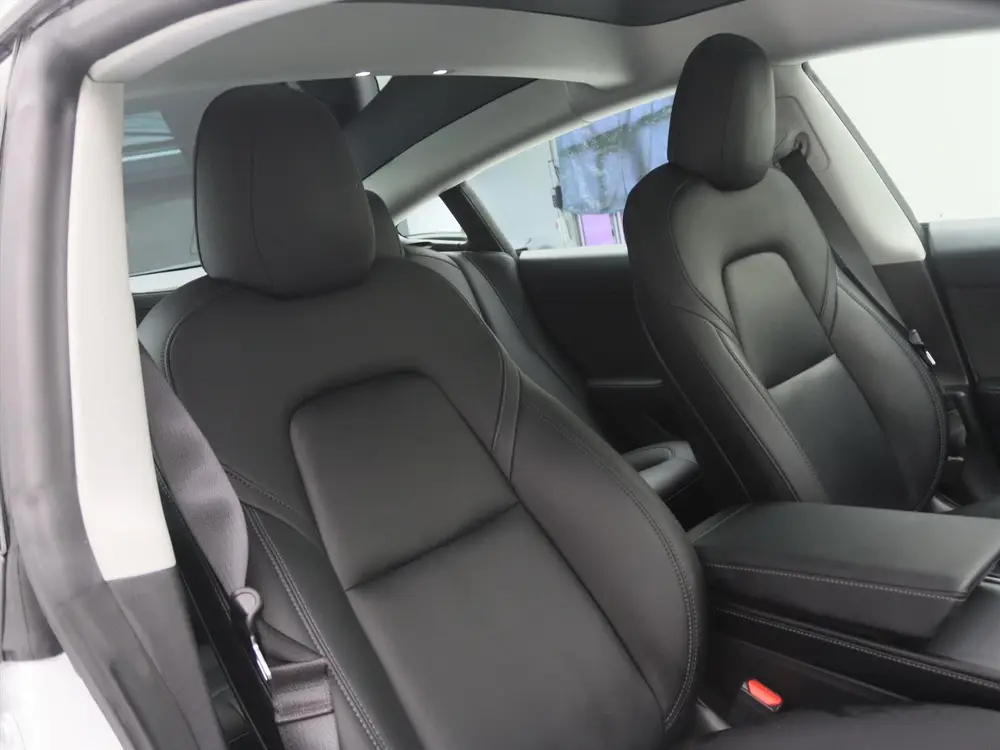 Tesla Model 3 Performance AWD 486pk 75 kWh 87.7% SoH FAC uit 2021, foto 16