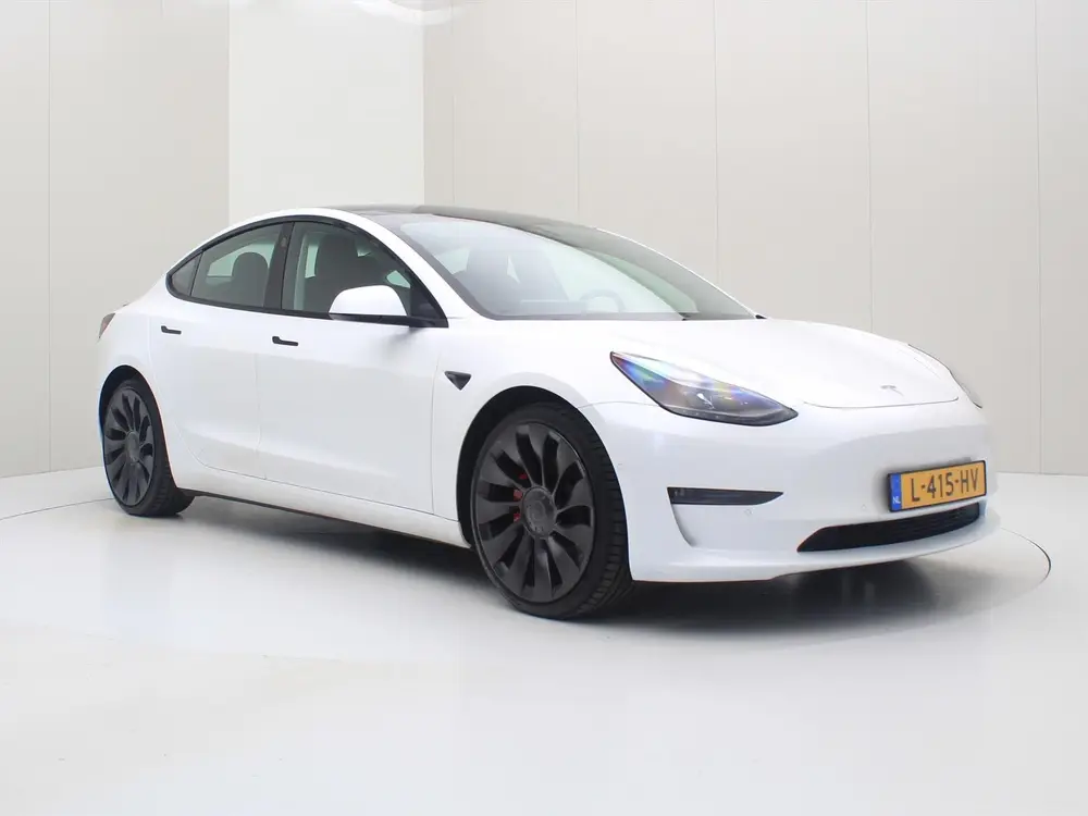 Tesla Model 3 Performance AWD 486pk 75 kWh 87.7% SoH FAC uit 2021, foto 4