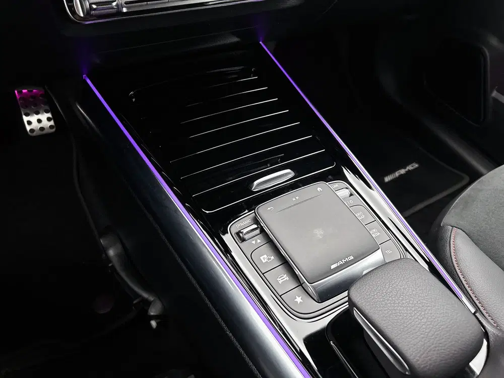 Mercedes-Benz EQA 250 AMG Line 67 kWh uit 2023, foto 11