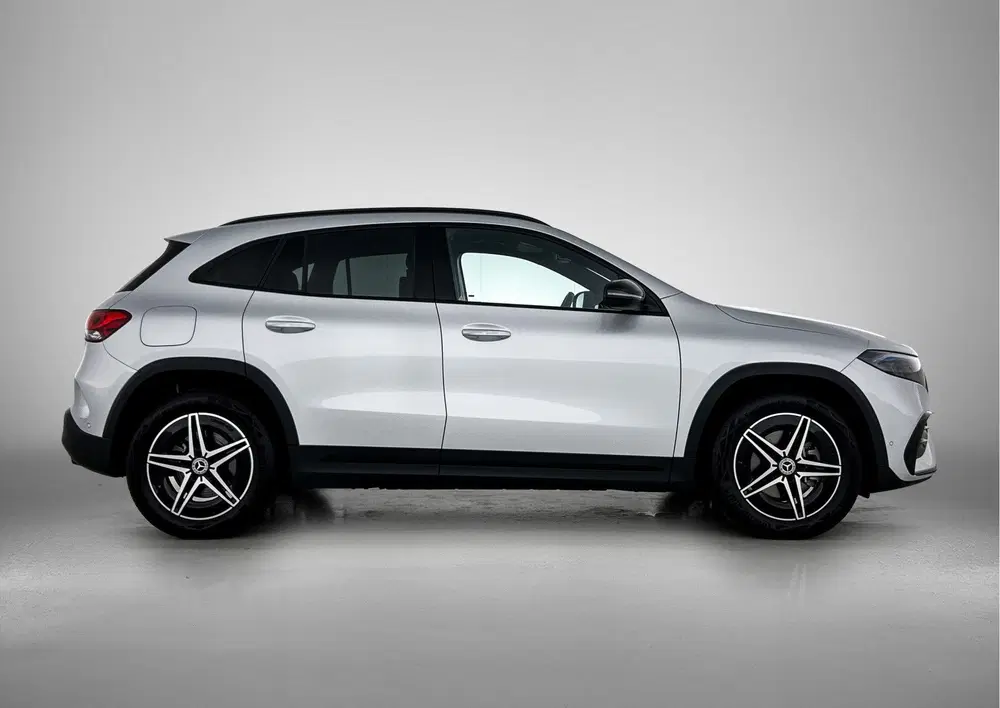 Mercedes-Benz EQA 250 AMG Line 67 kWh uit 2023, foto 12