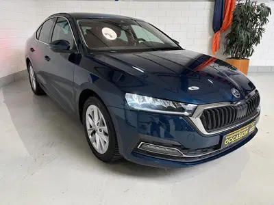 Skoda Octavia 1.0 TSI MHEV 110pk DSG7 ACC. Carplay uit 2021