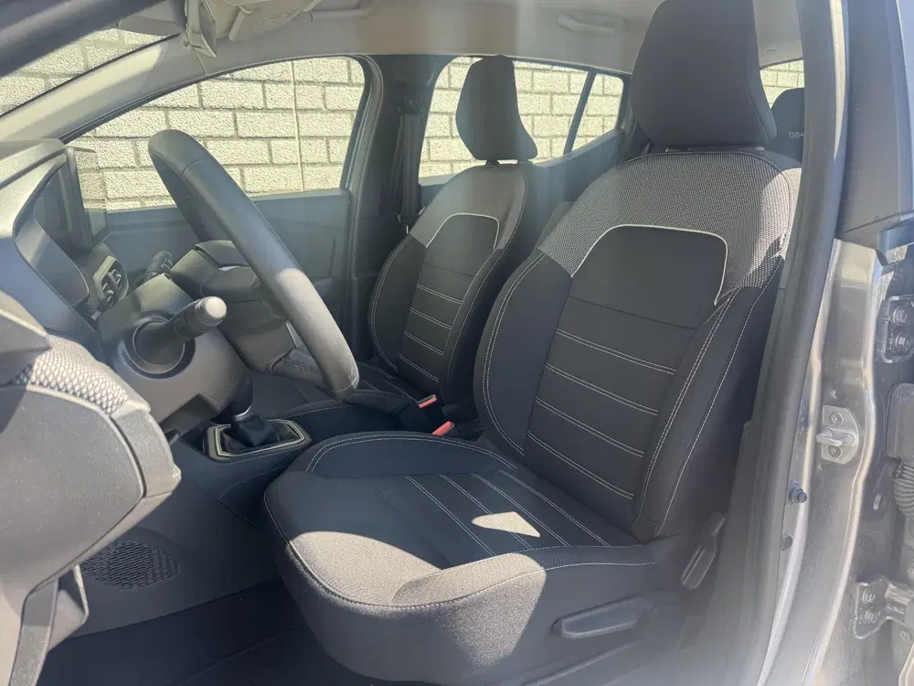 Dacia Sandero 1.0 TCe 90 Expression uit 2025, foto 7