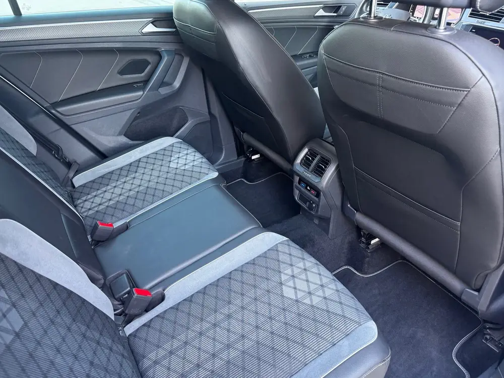 Volkswagen Tiguan 1.4 TSI eHybrid R-Line Virtual Carplay Acc uit 2021, foto 11
