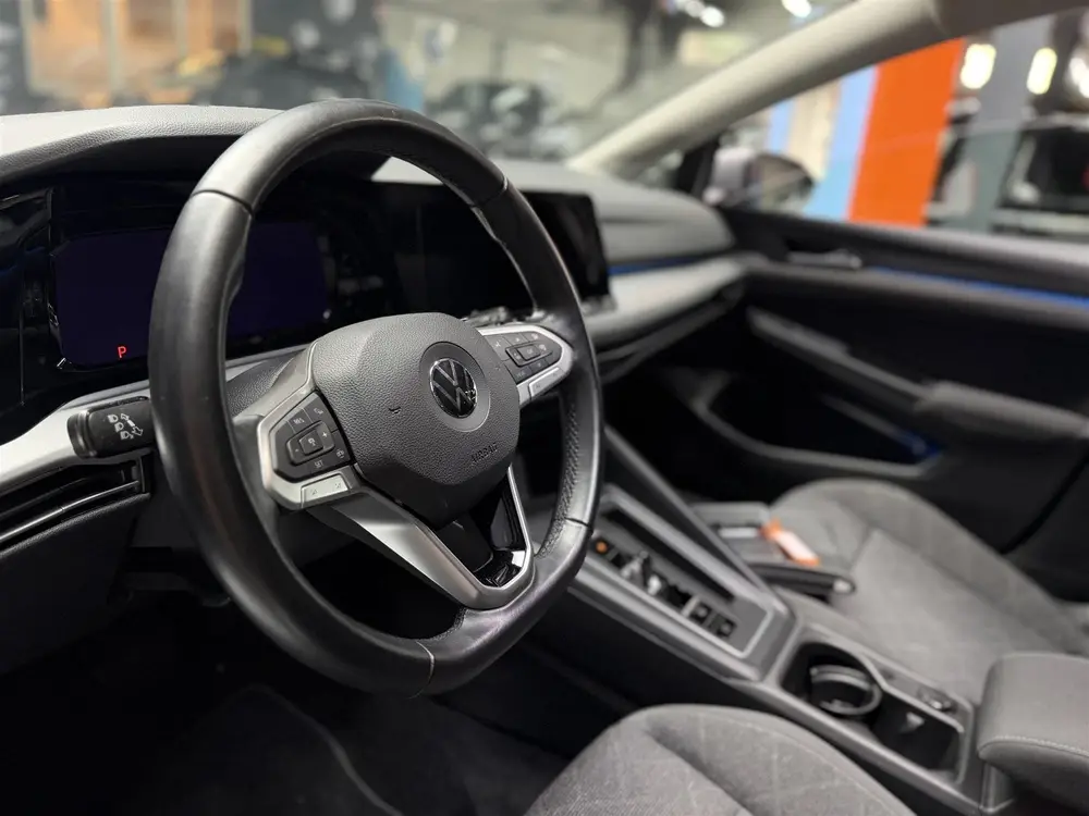 Volkswagen Golf 1.5 e TSI DSG | Pano | Navi | Maxton | Clima uit 2020, foto 4