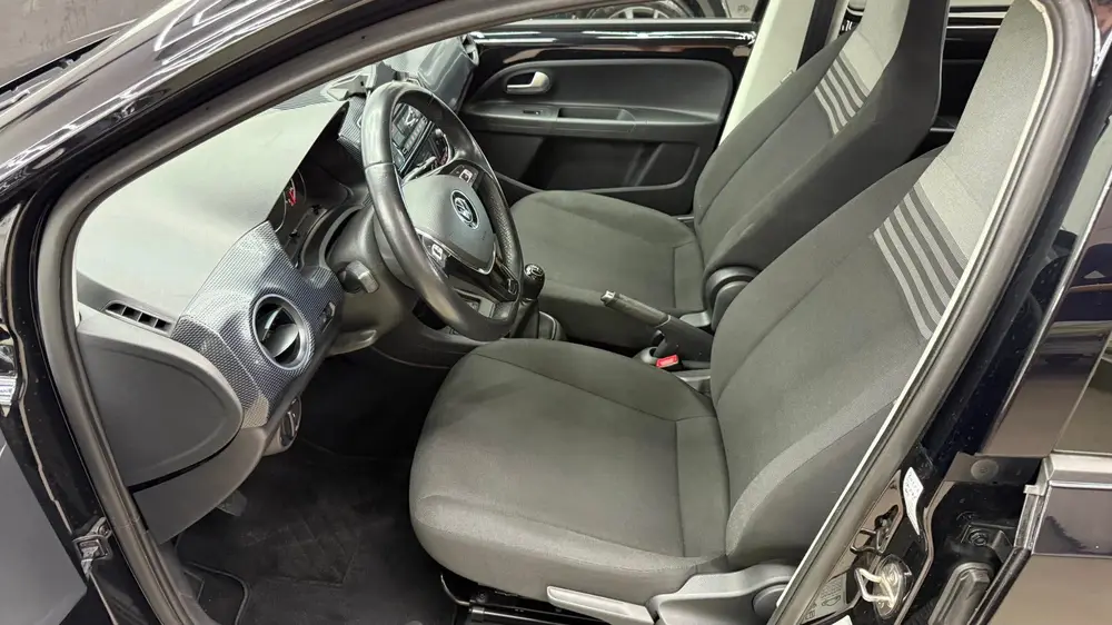 Volkswagen UP! 1.0 navigatie- en multimediasysteem. uit 2020, foto 14
