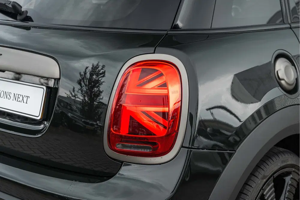 Mini Hatchback Cooper S Automaat uit 2022, foto 17