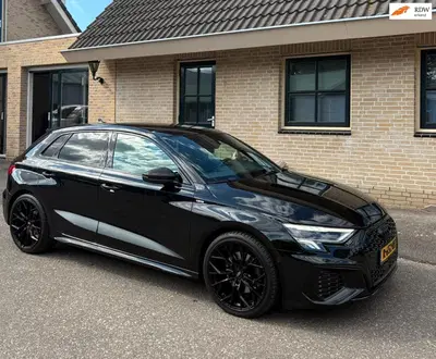 Audi A3 35 TFSI S- Line uit 2021
