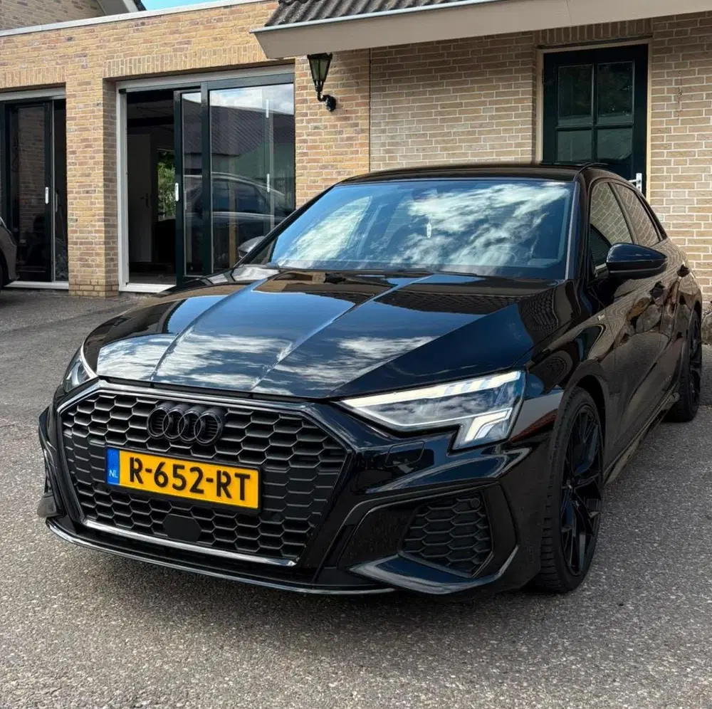 Audi A3 35 TFSI S- Line uit 2021, foto 8