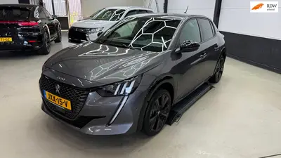Peugeot 208 1.2 GT 3D virtual display uit 2023