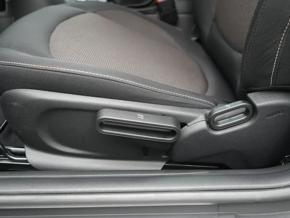 Mini One 1.5 Cooper Pepper uit 2019, foto 12