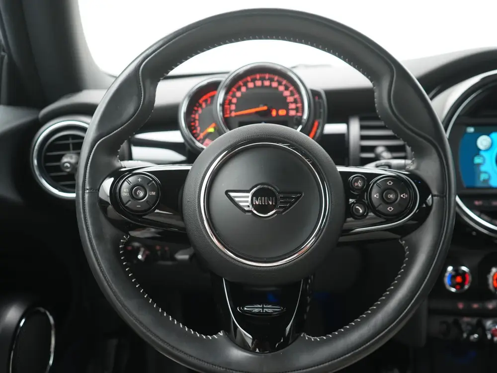 Mini One 1.5 Cooper Pepper uit 2019, foto 17