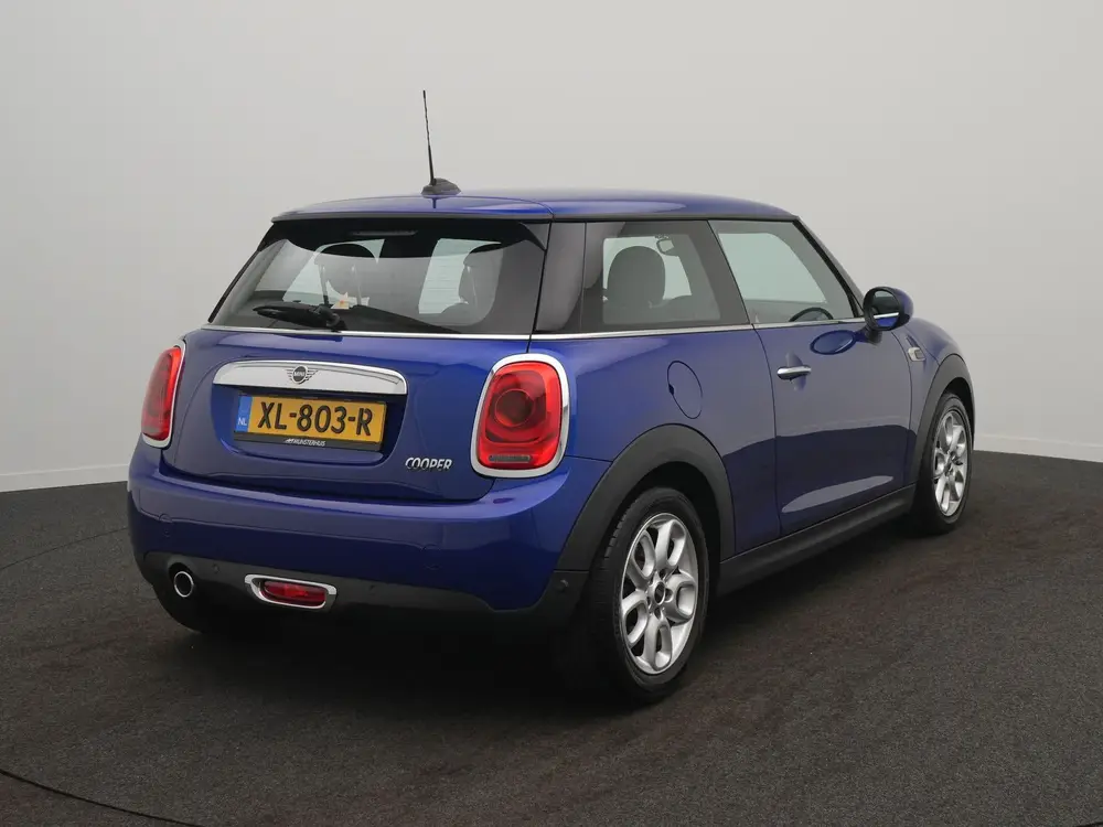 Mini One 1.5 Cooper Pepper uit 2019, foto 4