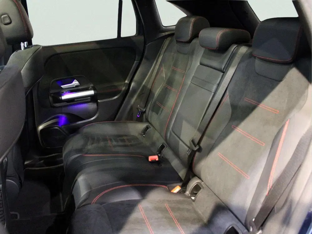 Mercedes-Benz EQA 250+ AMG Line 71 kWh Panorama dak uit 2023, foto 10