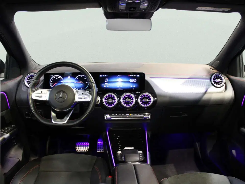 Mercedes-Benz EQA 250+ AMG Line 71 kWh Panorama dak uit 2023, foto 11