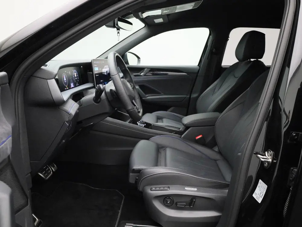 Volkswagen Tayron 1.5 eHybrid R-Line Edition 204 PK| Leder I uit 2025, foto 8