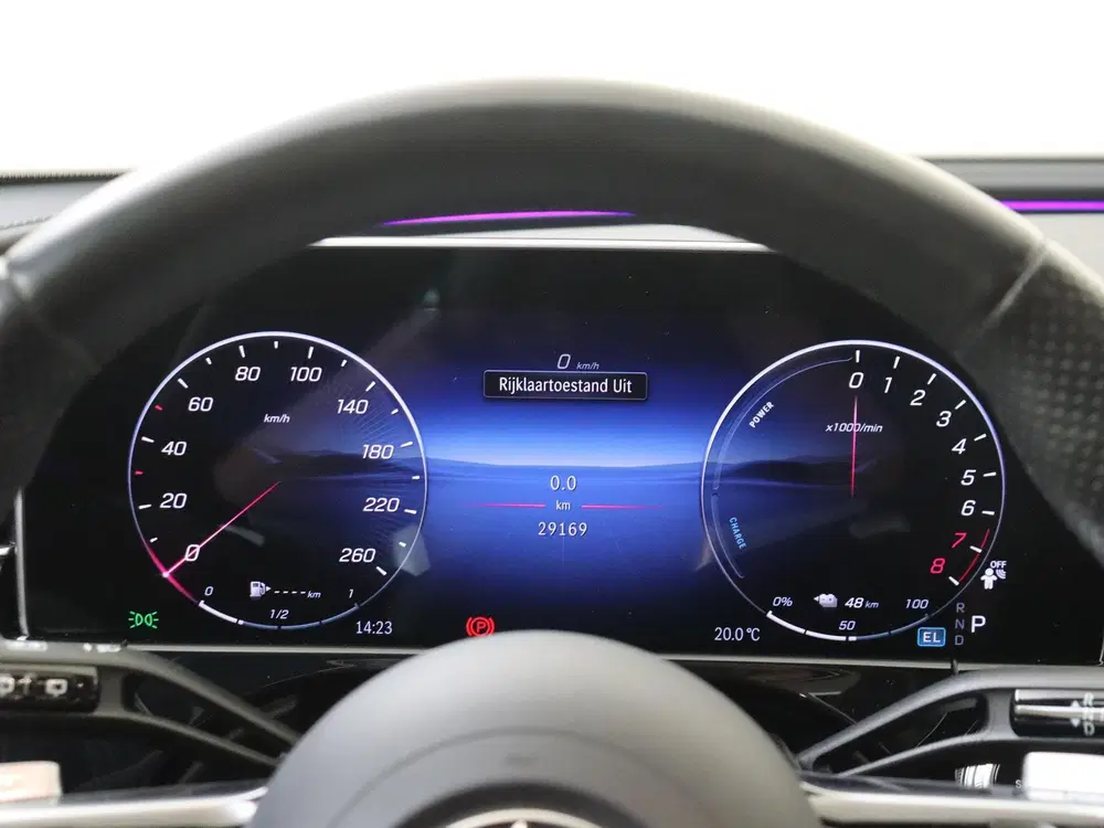 Mercedes-Benz E-Klasse 300 e AMG Line Premium uit 2024, foto 12