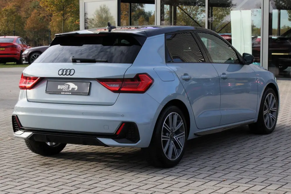 Audi A1 35 TFSI 150pk S-Line LED KEYLESS ACC 24024 uit 2023, foto 2