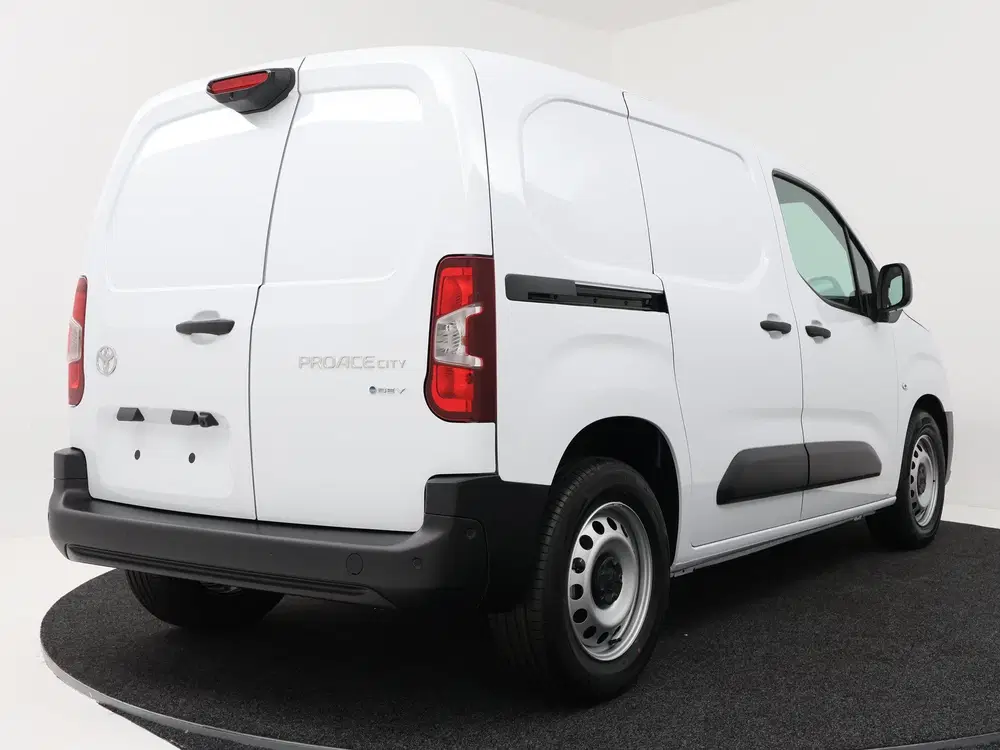 Toyota Proace City Navigator 50 kWh (bj 2026) uit 2026, foto 2