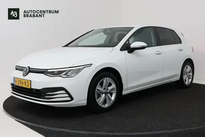 Volkswagen Golf 1.0 TSI Life (CRUISE CONTROL ADAPTIEF, NAVIG uit 2021