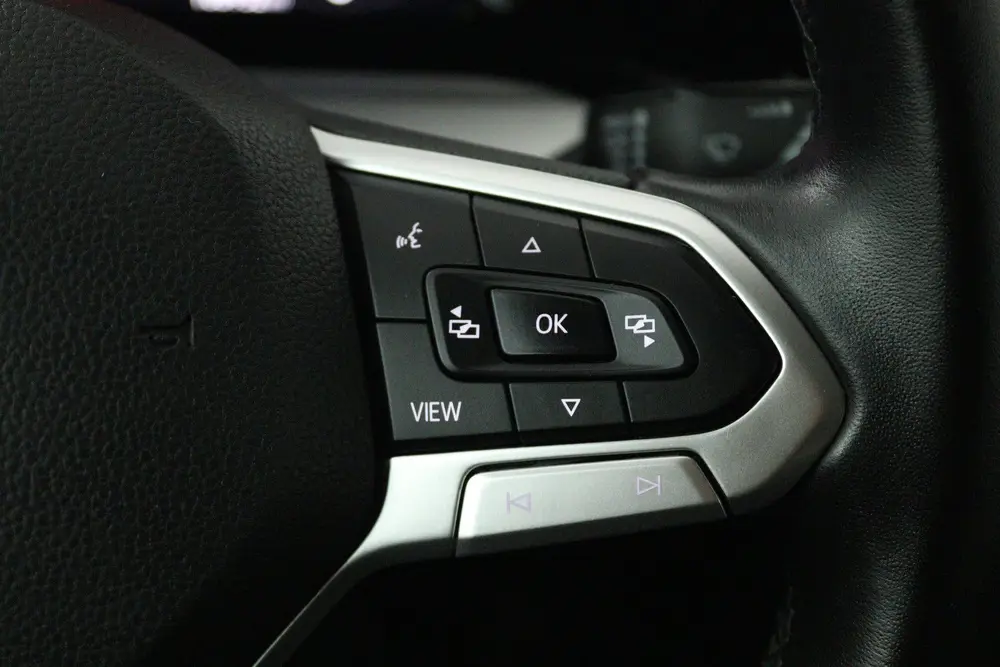 Volkswagen Golf 1.0 TSI Life (CRUISE CONTROL ADAPTIEF, NAVIG uit 2021, foto 8
