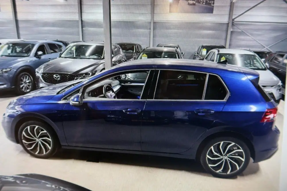 Volkswagen GOLF 1.5 TSI STYLE , NAVI, APPLE CARPLAY, VIRTUAL uit 2020, foto 3