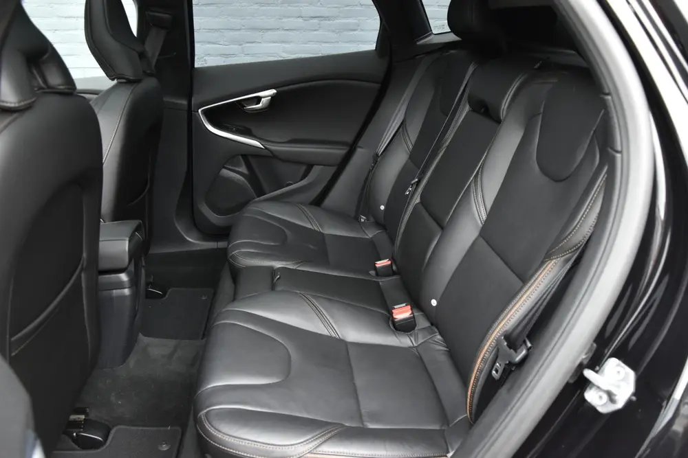 Volvo V40 Cross Country 1.5 T3 Polar+ Luxury uit 2019, foto 10
