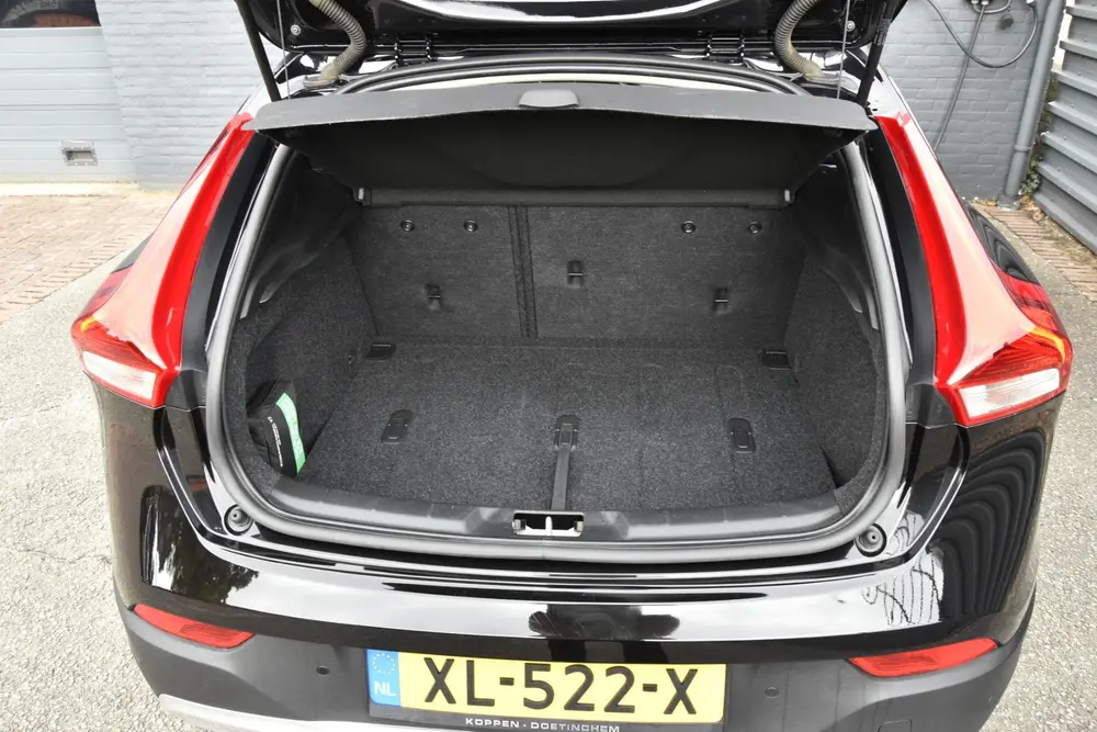 Volvo V40 Cross Country 1.5 T3 Polar+ Luxury uit 2019, foto 12