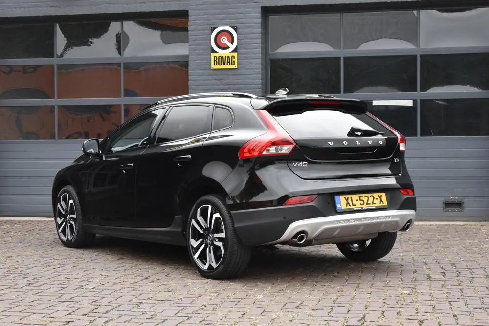 Volvo V40 Cross Country 1.5 T3 Polar+ Luxury uit 2019, foto 3