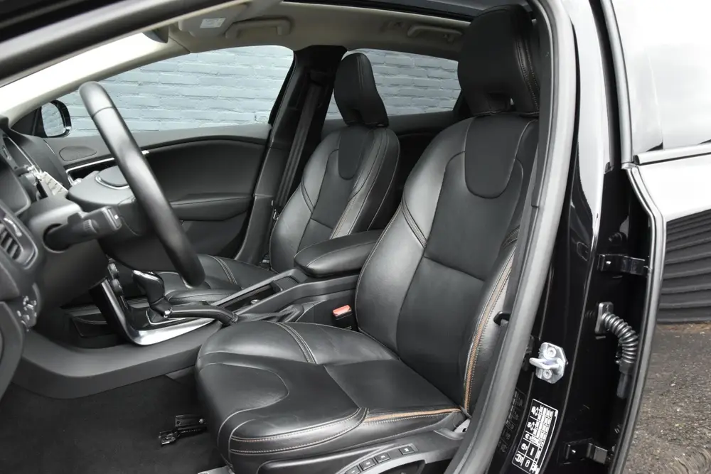 Volvo V40 Cross Country 1.5 T3 Polar+ Luxury uit 2019, foto 9