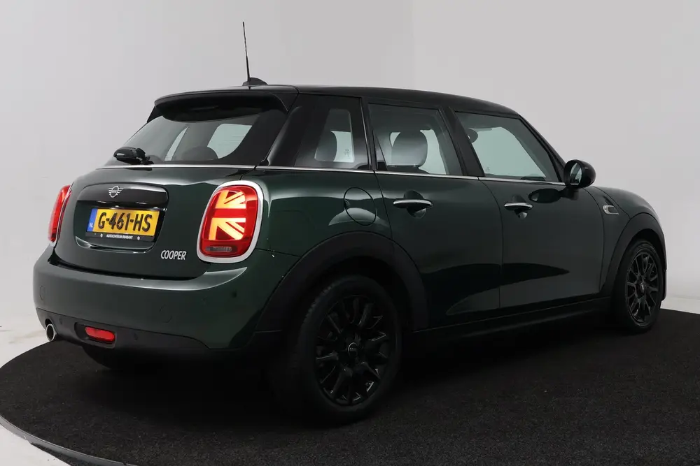 Mini 5-Deurs 1.5 Cooper Chili (STOELVERWARMING, PARKEERSENSO uit 2019, foto 14
