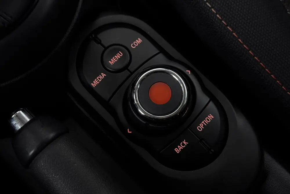 Mini 5-Deurs 1.5 Cooper Chili (STOELVERWARMING, PARKEERSENSO uit 2019, foto 18