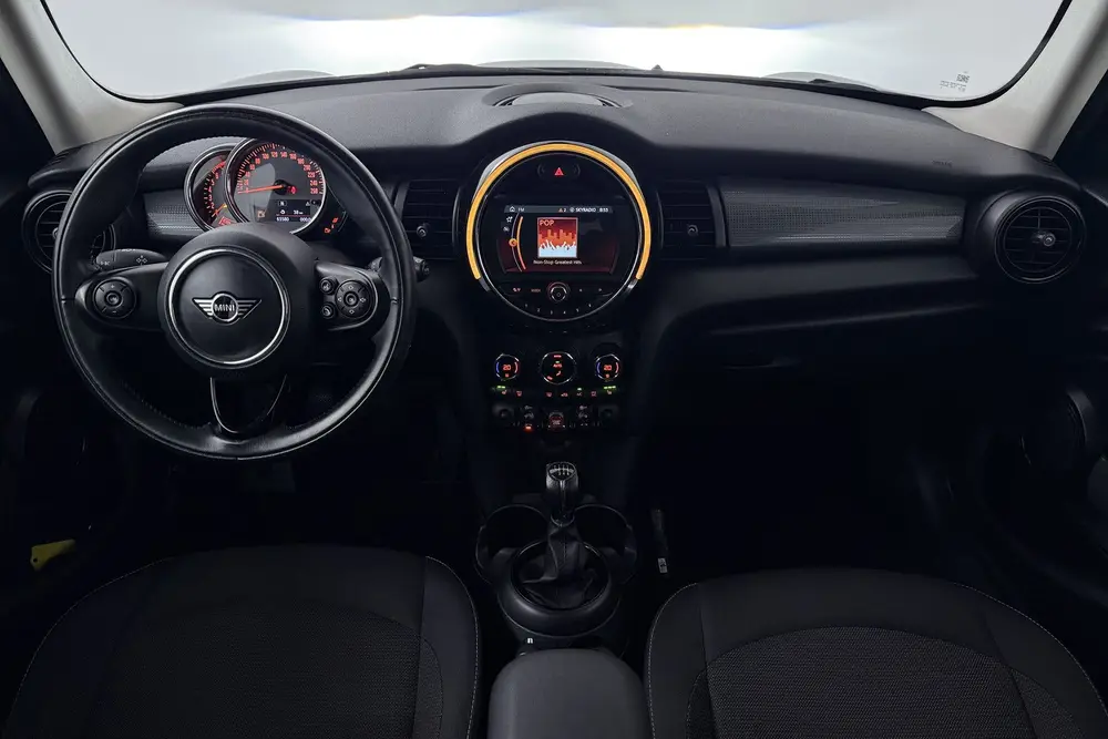Mini 5-Deurs 1.5 Cooper Chili (STOELVERWARMING, PARKEERSENSO uit 2019, foto 3