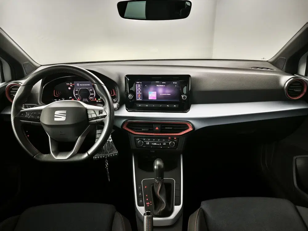 SEAT Arona 1.0 TSI 115pk DSG FR Business Connect uit 2025, foto 3