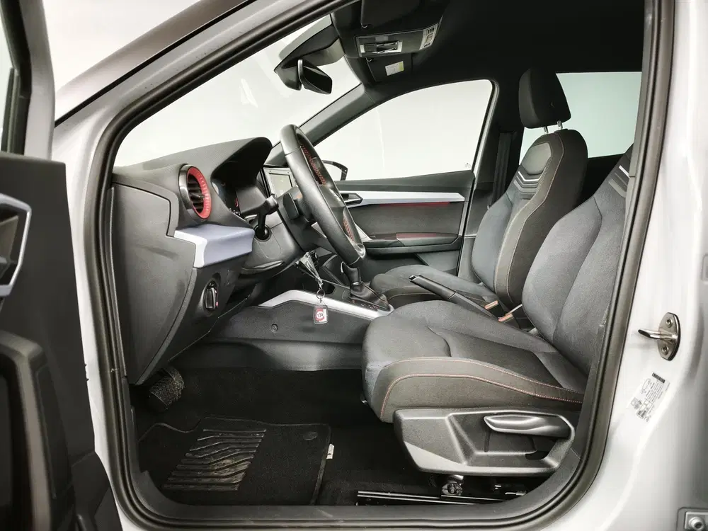 SEAT Arona 1.0 TSI 115pk DSG FR Business Connect uit 2025, foto 7