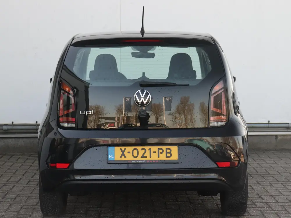 Volkswagen Up! 1.0 | Camera | Cruise Control | Regensensor | uit 2024, foto 6