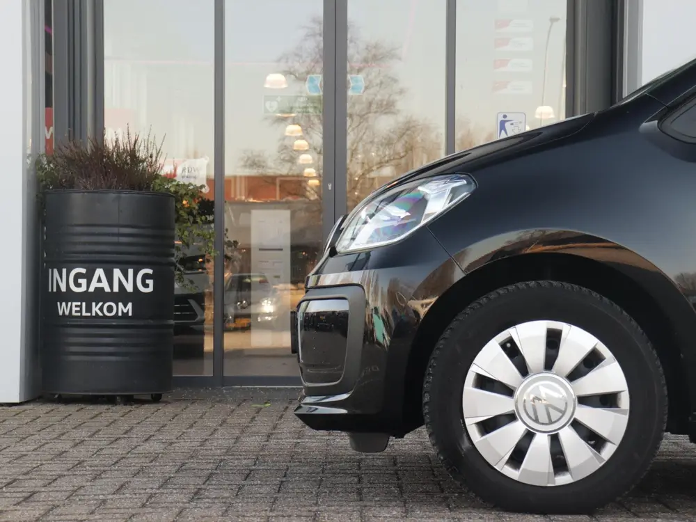 Volkswagen Up! 1.0 | Camera | Cruise Control | Regensensor | uit 2024, foto 9