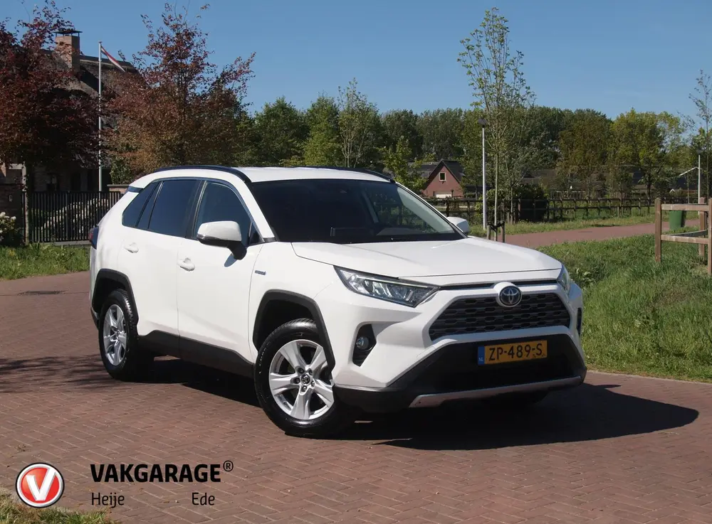 Toyota RAV4 2.5 Hybrid AWD Active | Camera | Trekhaak 1650 t uit 2019