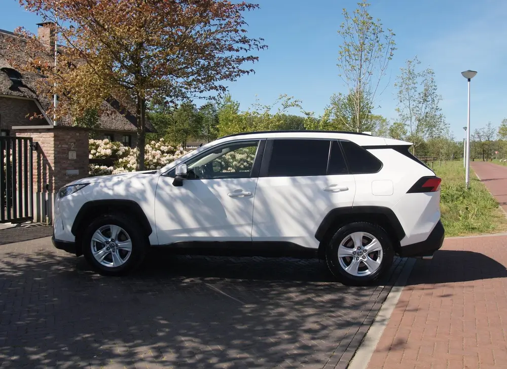 Toyota RAV4 2.5 Hybrid AWD Active | Camera | Trekhaak 1650 t uit 2019, foto 7