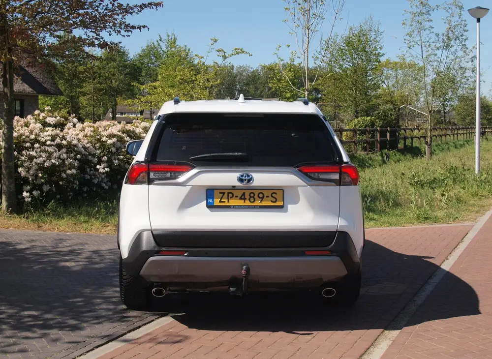 Toyota RAV4 2.5 Hybrid AWD Active | Camera | Trekhaak 1650 t uit 2019, foto 9