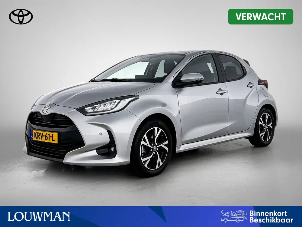 Toyota Yaris 1.5 Hybrid 115 First Edition Comfort Pack uit 2025