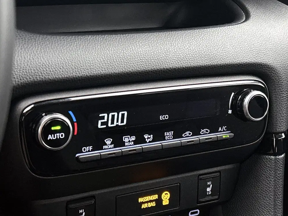 Toyota Yaris 1.5 Hybrid 115 First Edition Comfort Pack uit 2025, foto 10