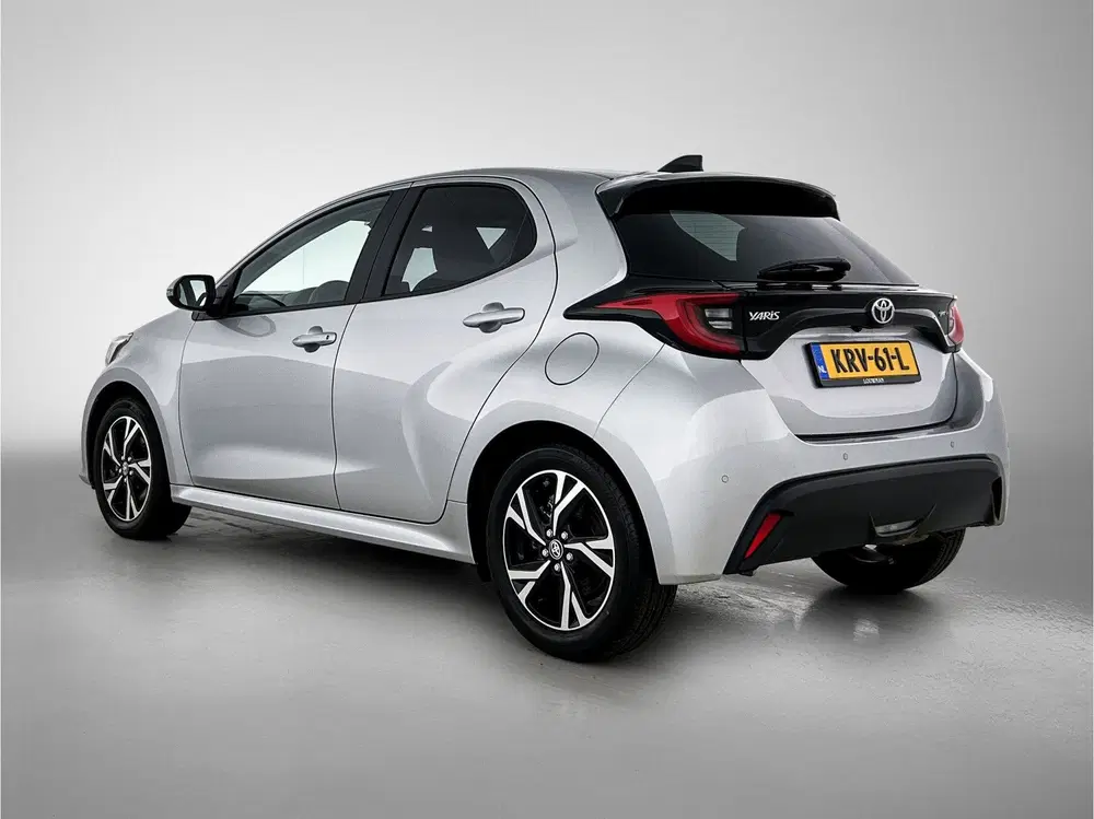 Toyota Yaris 1.5 Hybrid 115 First Edition Comfort Pack uit 2025, foto 14