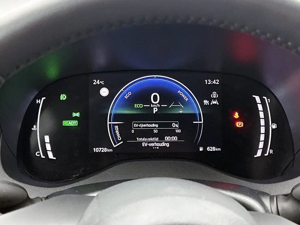 Toyota Yaris 1.5 Hybrid 115 First Edition Comfort Pack uit 2025, foto 5